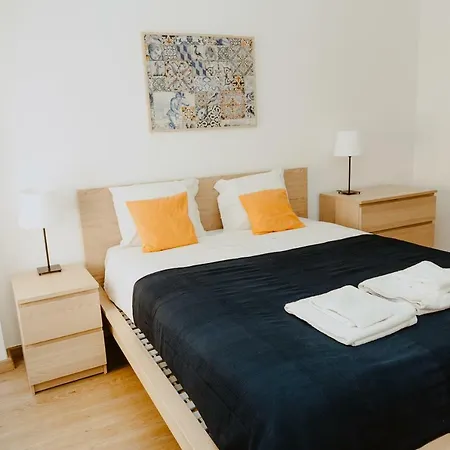 Apartment A Casa Do Jardim A Estrela I Lissabon